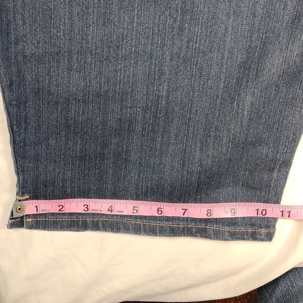 Gloria Vanderbilt women's shorts size 24W - Picture 13 of 14